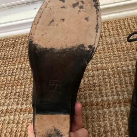 FRYE black leather boots - Picture 8 of 8